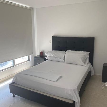 Appartement Apartaestudio Amoblado Con Excelente Ubicacion à Pereira Extérieur photo